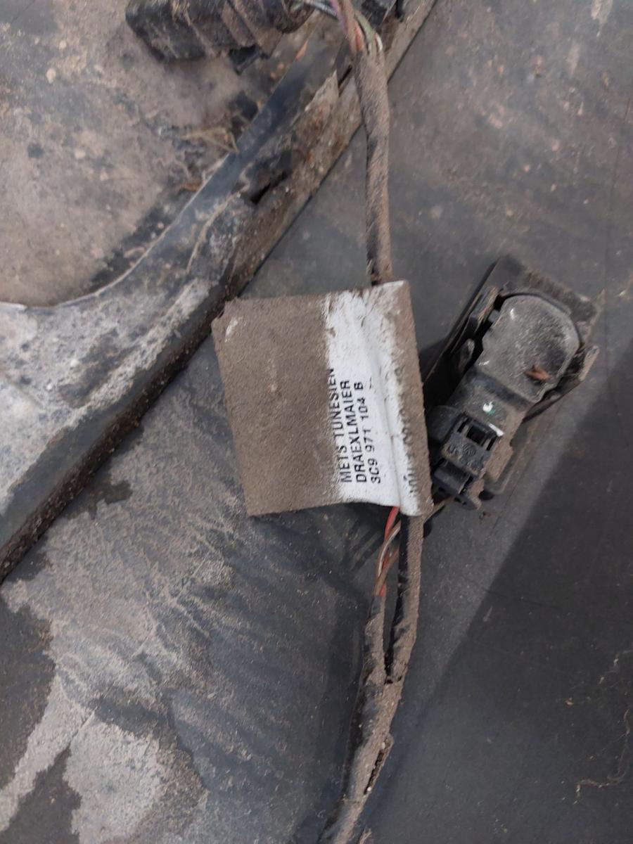 VW Passat 3C B6 Stoßfänger hinten Heckschürze mit PDC AHK Kombi LC5F Bluegraphit