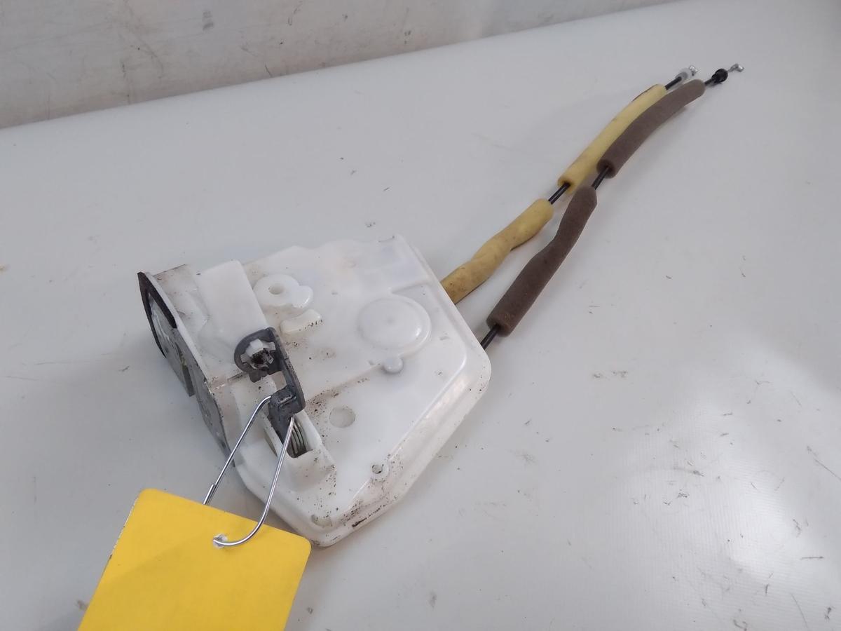 Mazda 2 DJ original T&uuml;rschlo&szlig; vorn rechts mit Zentralverriegelung Bj.2015