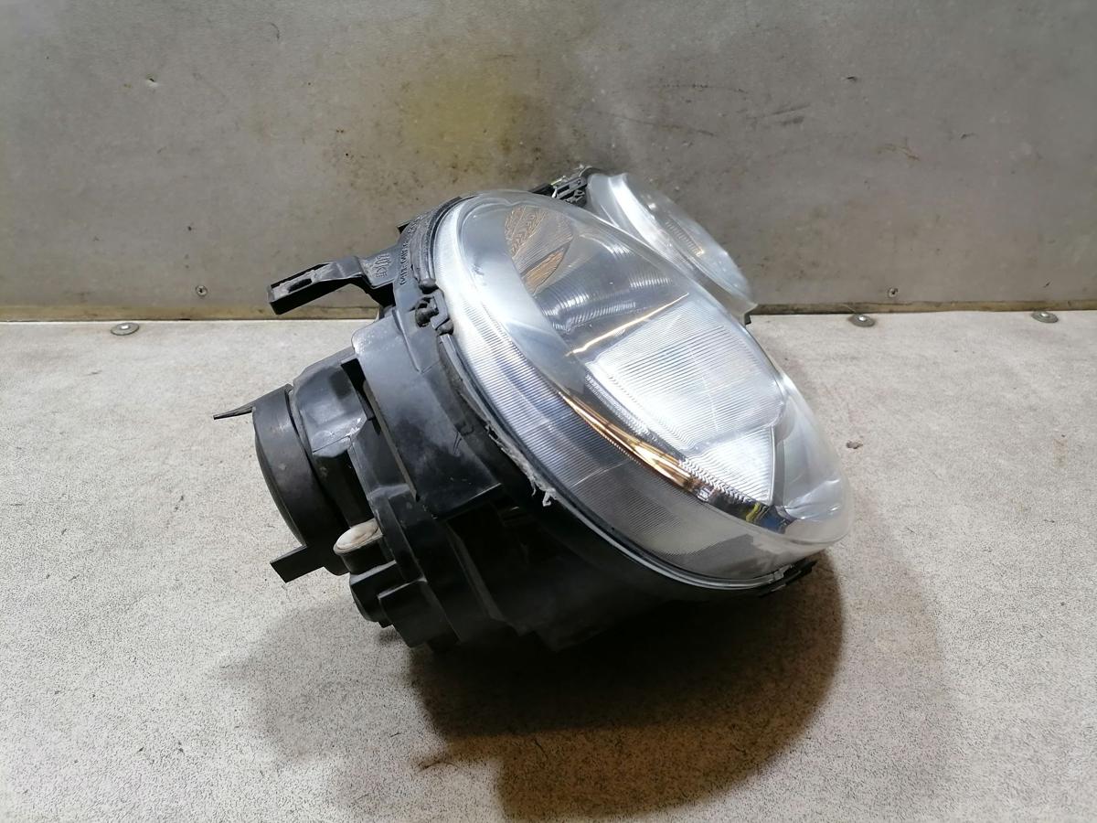 VW Polo 9N1 original Scheinwerfer vorn rechts Halogen mit LWR Bj.2004