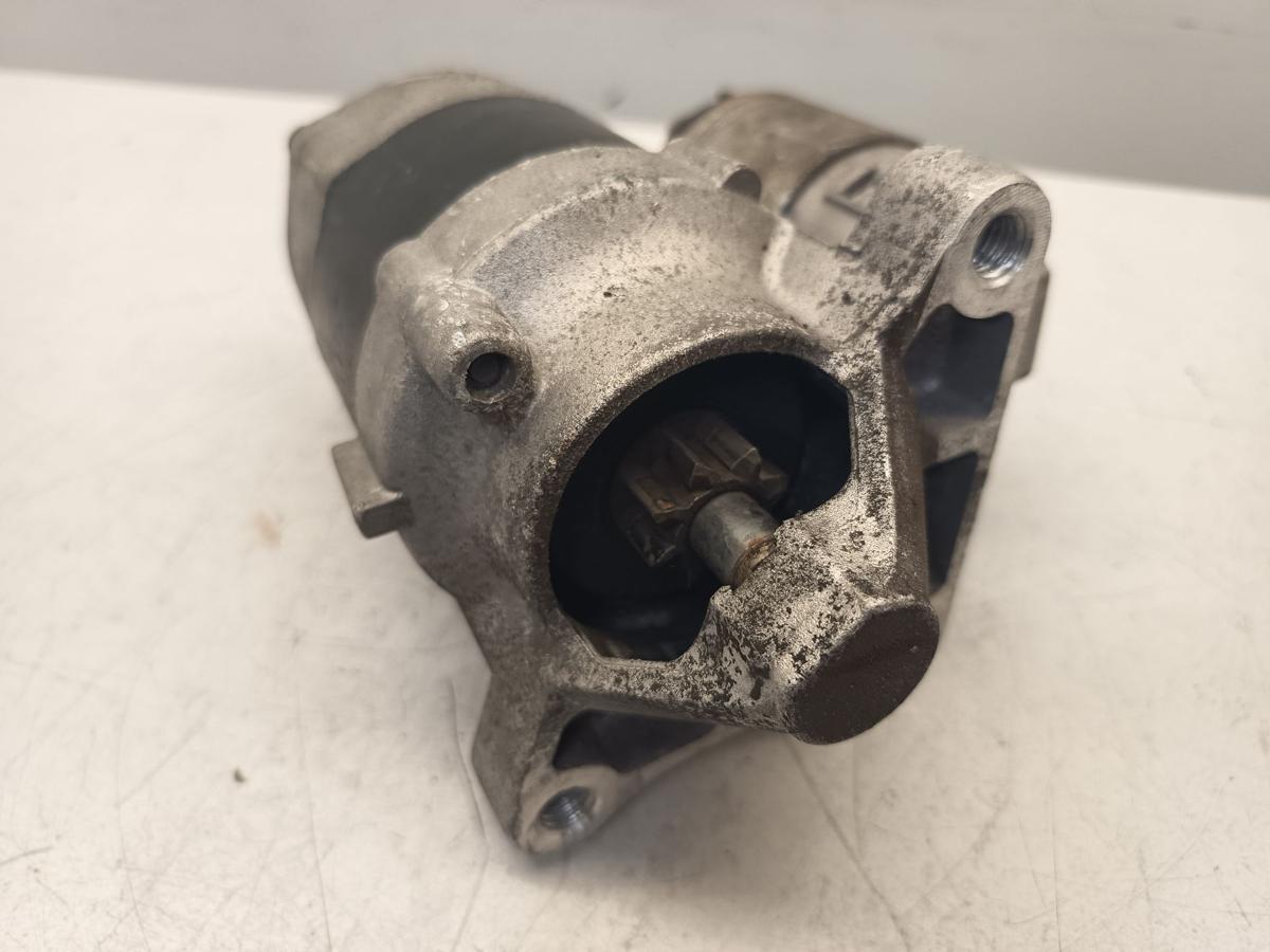 Dacia Duster 1 HS original Anlasser Starter f&uuml;r 1,6l 77kW Benzin Schaltgetriebe