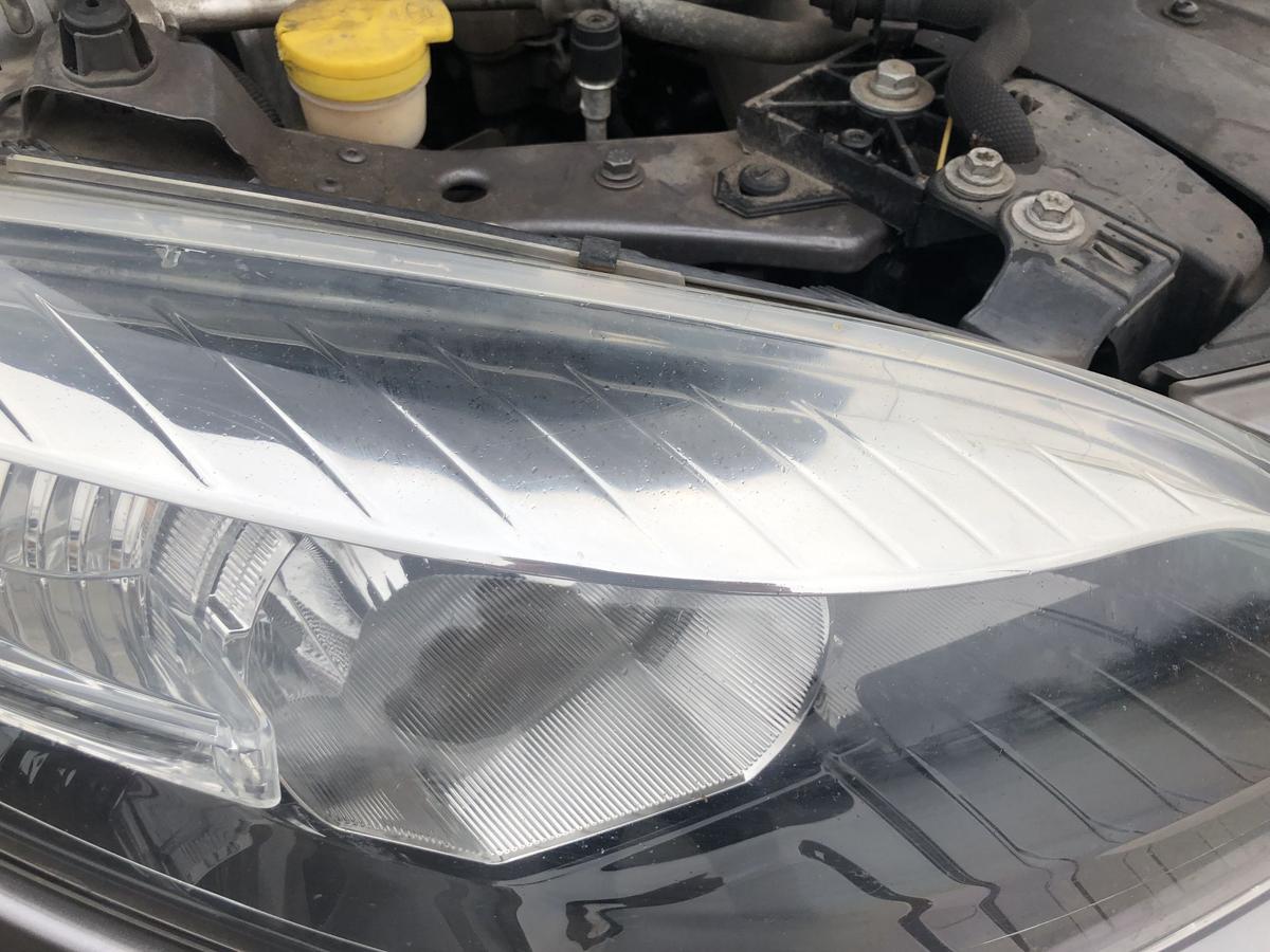 Renault Megane III 3 Scheinwerfer vorn rechts Halogen Frontscheinwerfer Lampe