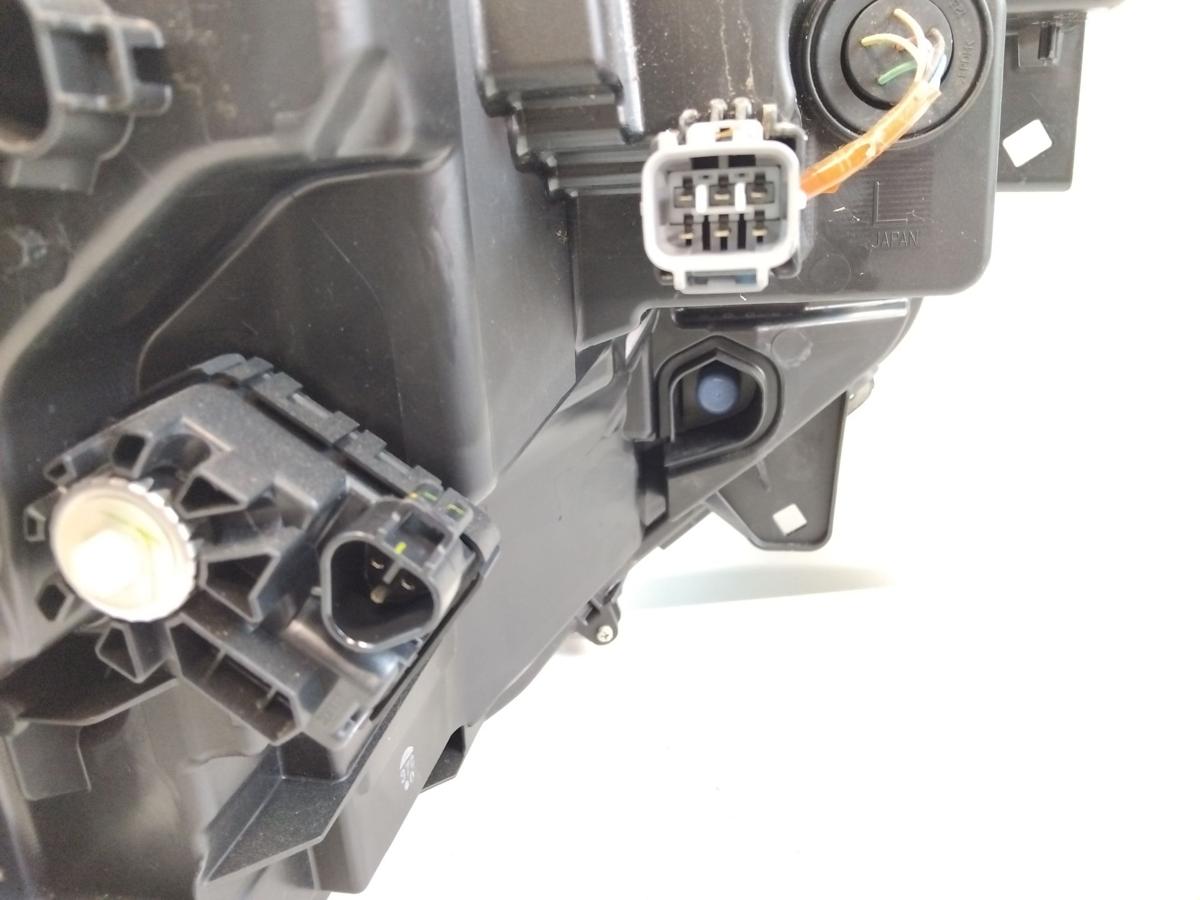 Mitsubishi Eclipse Cross original LED Scheinwerfer links Facelift 8301D783