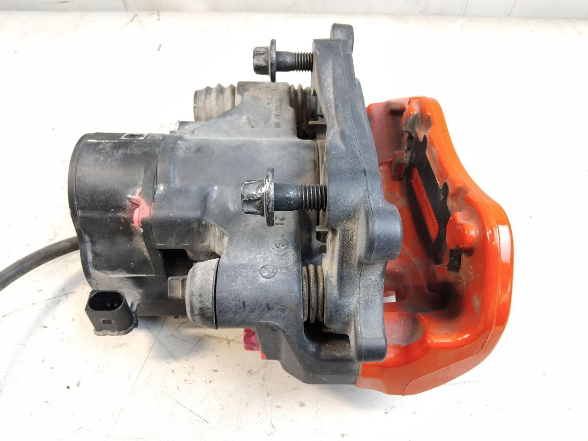 Tesla Model Y Performance original Bremssattel Hinterachse rechts Brembo BJ2023