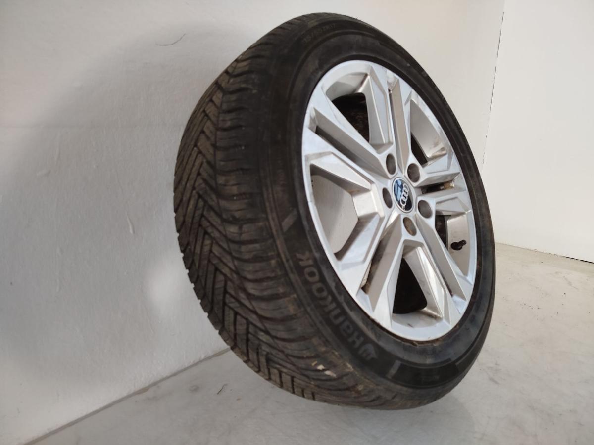 Audi Q2 Typ AG Komplettrad mit Alufelge 7x17 ET45 Allwetter Hankook 215 55 17