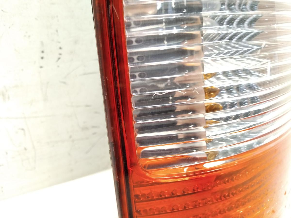 VW Caddy 2K original R&uuml;ckleuchte Schlussleuchte links Heckklappe BJ2005