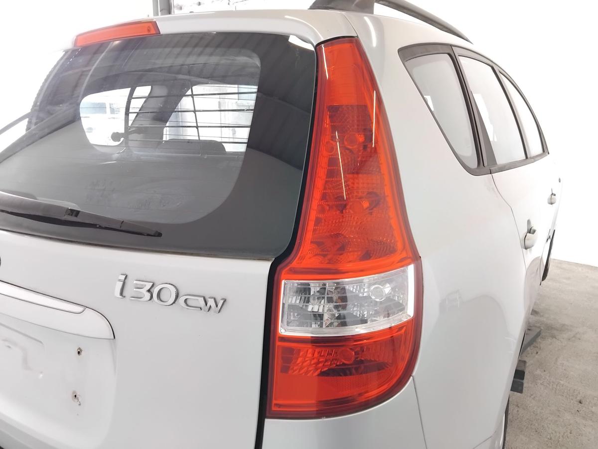 Hyundai i30cw Kombi FD original R&uuml;ckleuchte Schlussleuchte rechts BJ2009