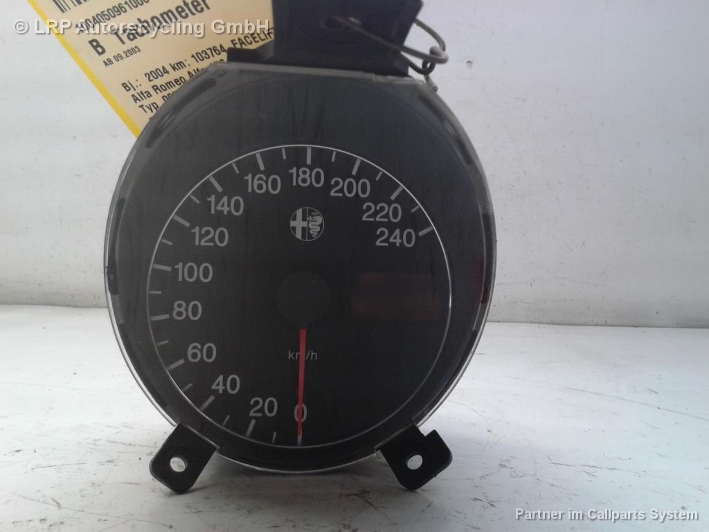 Alfa Romeo 156 932 BJ2004 Tacho Kombiinstrument 156034519