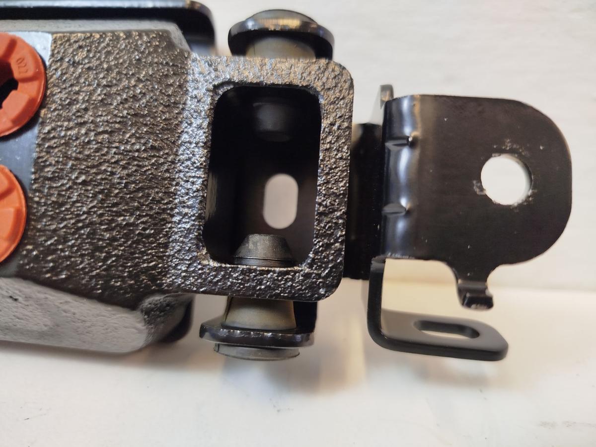 NIO EL6 Elektro SUV Tilgergewicht Schwingungsd&auml;mpfer Radar Lidarsystem Dach vorn