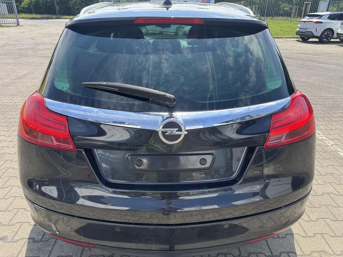 Opel Insignia A original Heckklappe mit Heckscheibe GAR Graphitschwarz Kombi Bj.2011