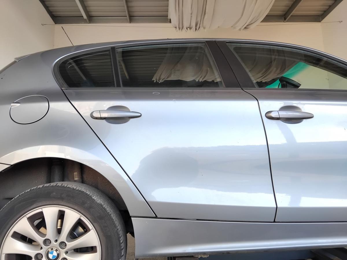 BMW 1er E87 Tür hinten rechts A18 Quarzblau Metallic BJ2006 5-türig
