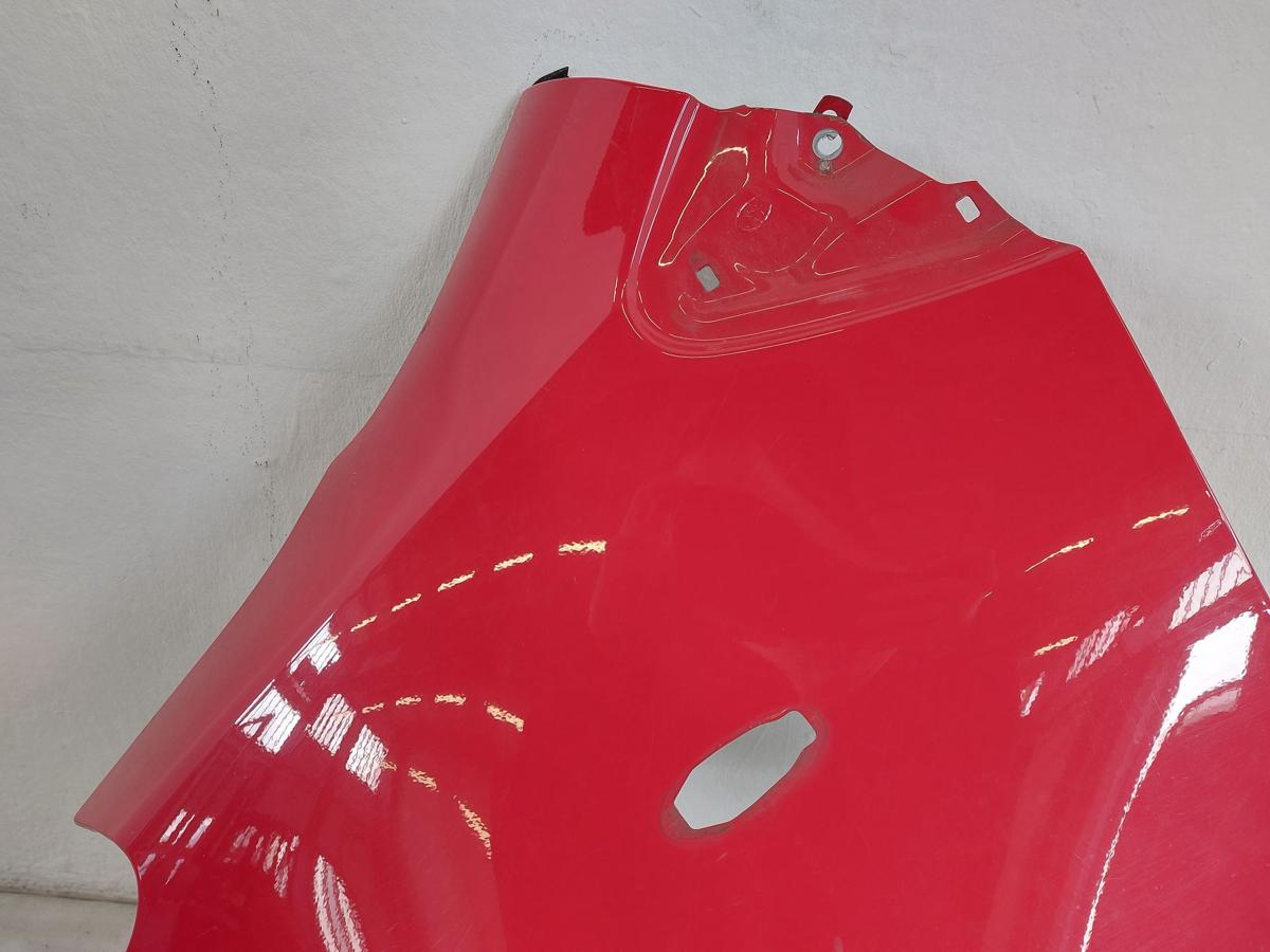 Toyota Yaris XP9 Kotfl&uuml;gel vorn links Fahrerseite 3P0 Super Red