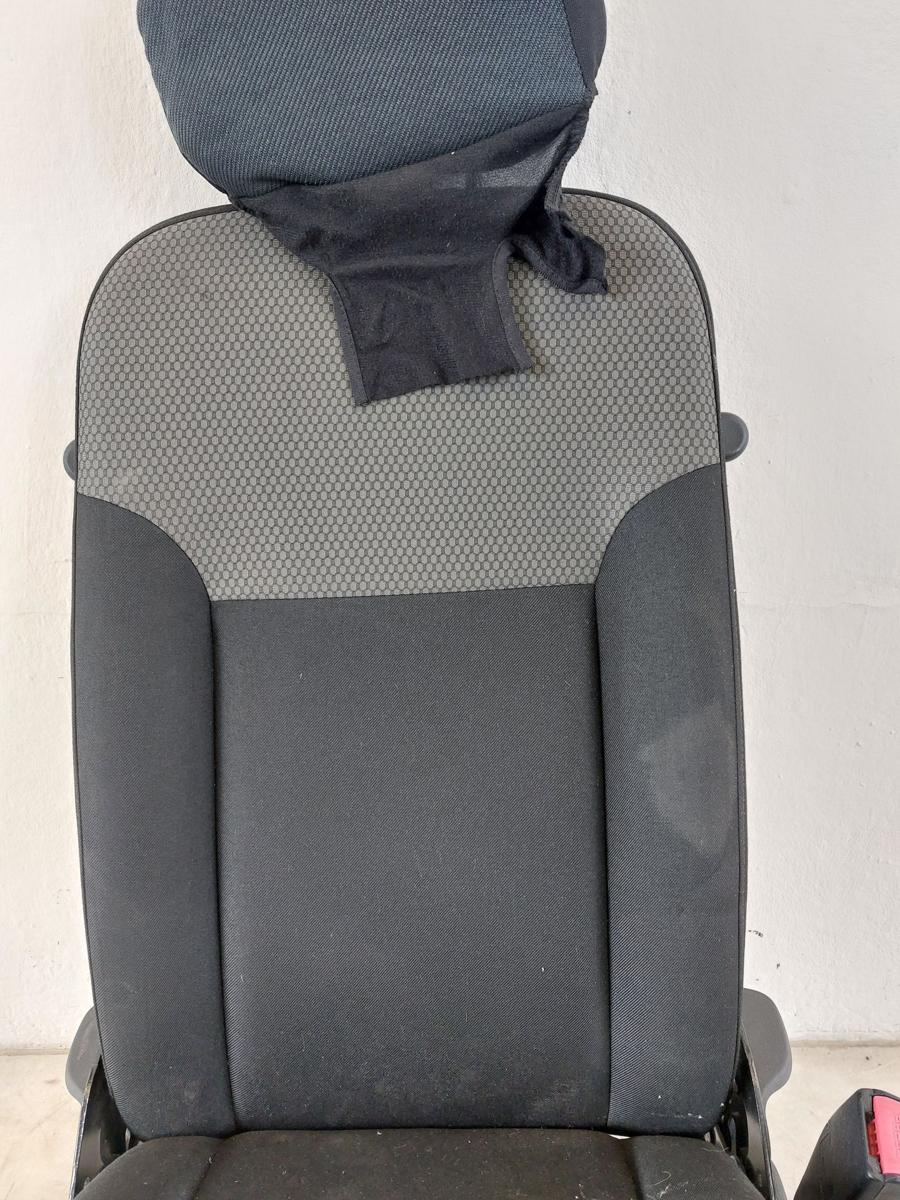 Renault Kangoo Typ W ab2013 Notsitz Klappsitz Beifahrersitz rechts Stoff OEM
