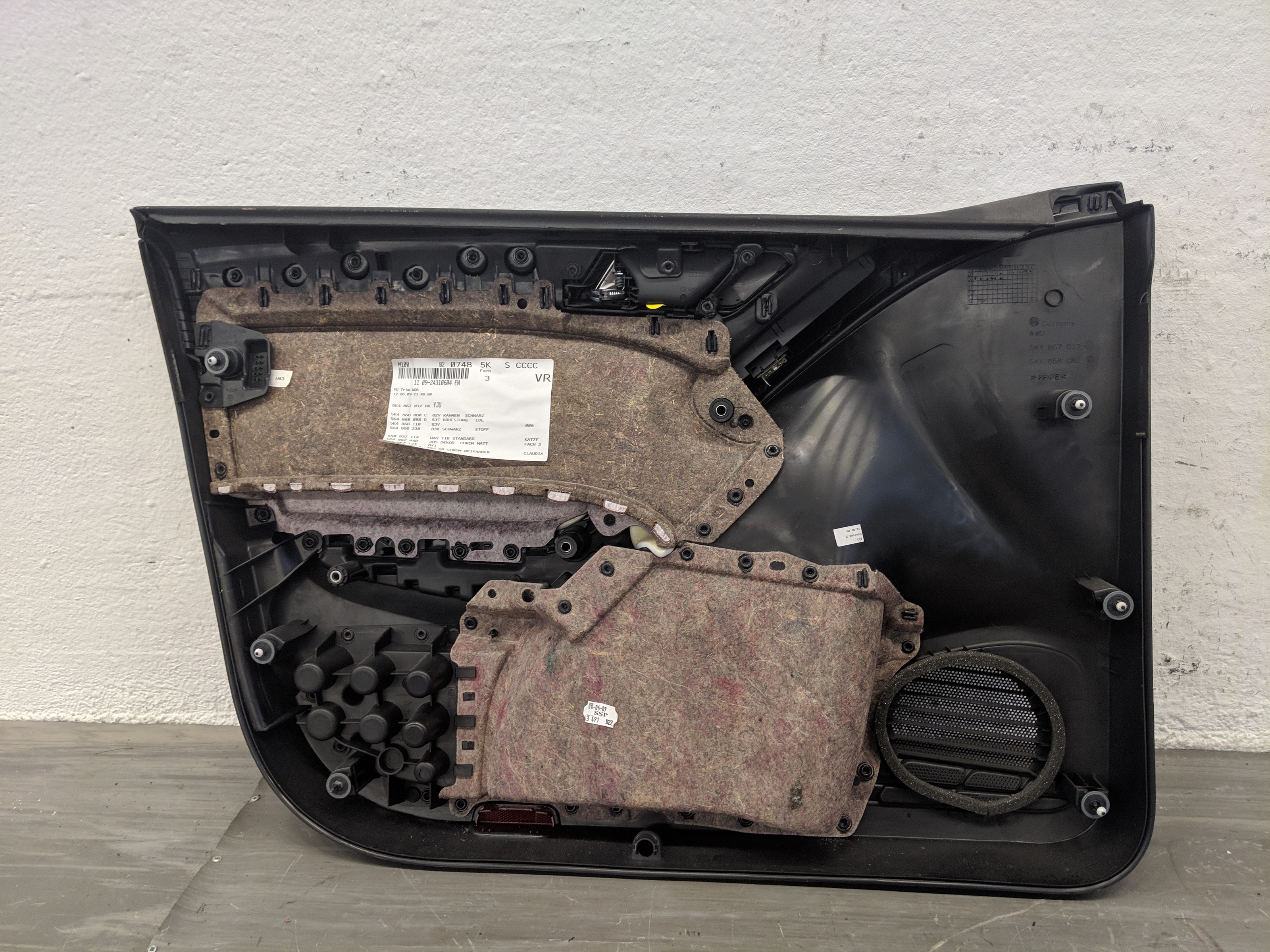 VW Golf 6 VI Bj 09 OE Türverkleidung vorn rechts 5 trg 5K6867212EQ