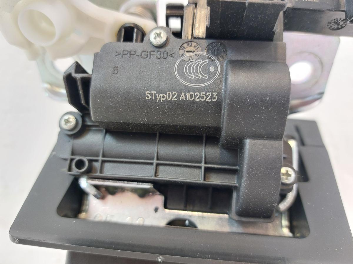 Audi Q2 Typ AG Schloss Heckklappe Hecklappenschloss Deckelschloss hinten OEM