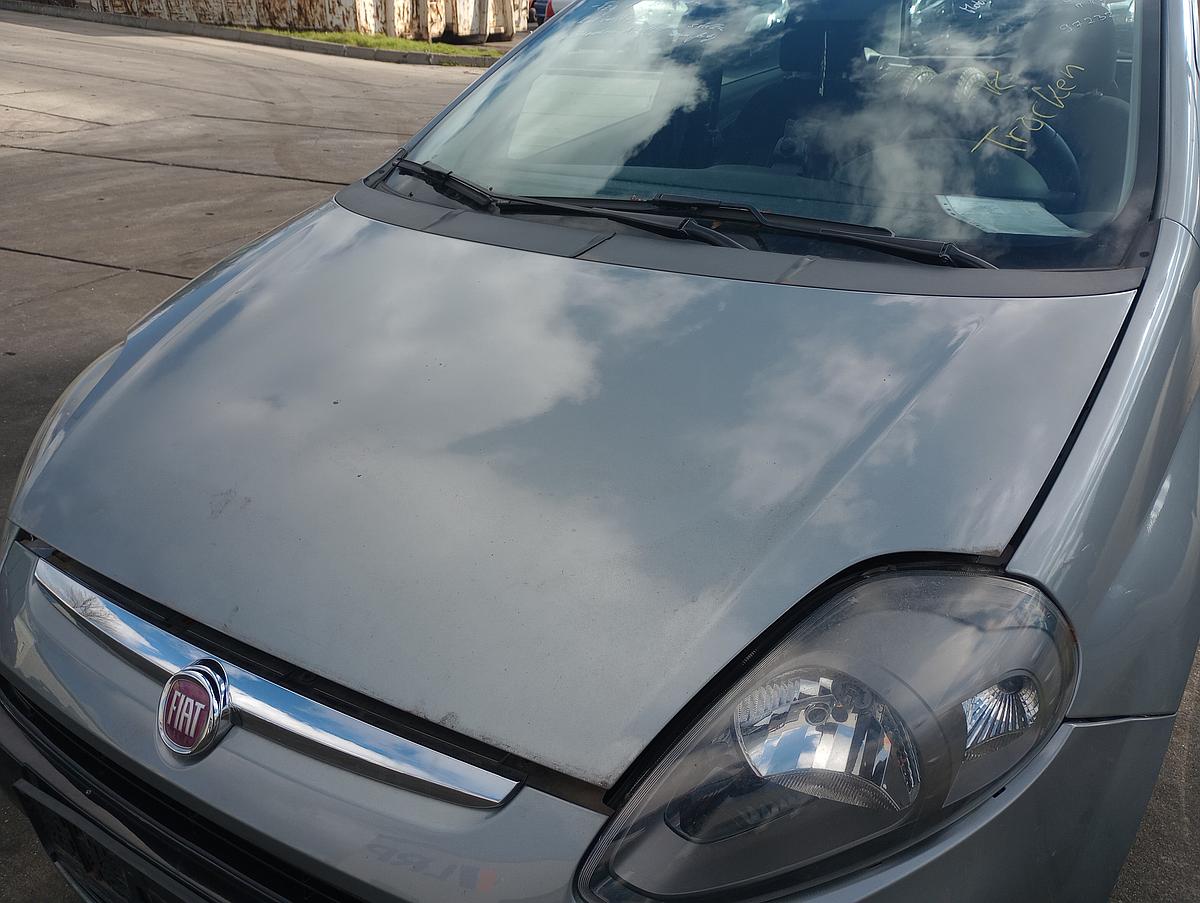 Fiat Punto 199 orig Motorhaube Facelift 595A Grau Bj 2011