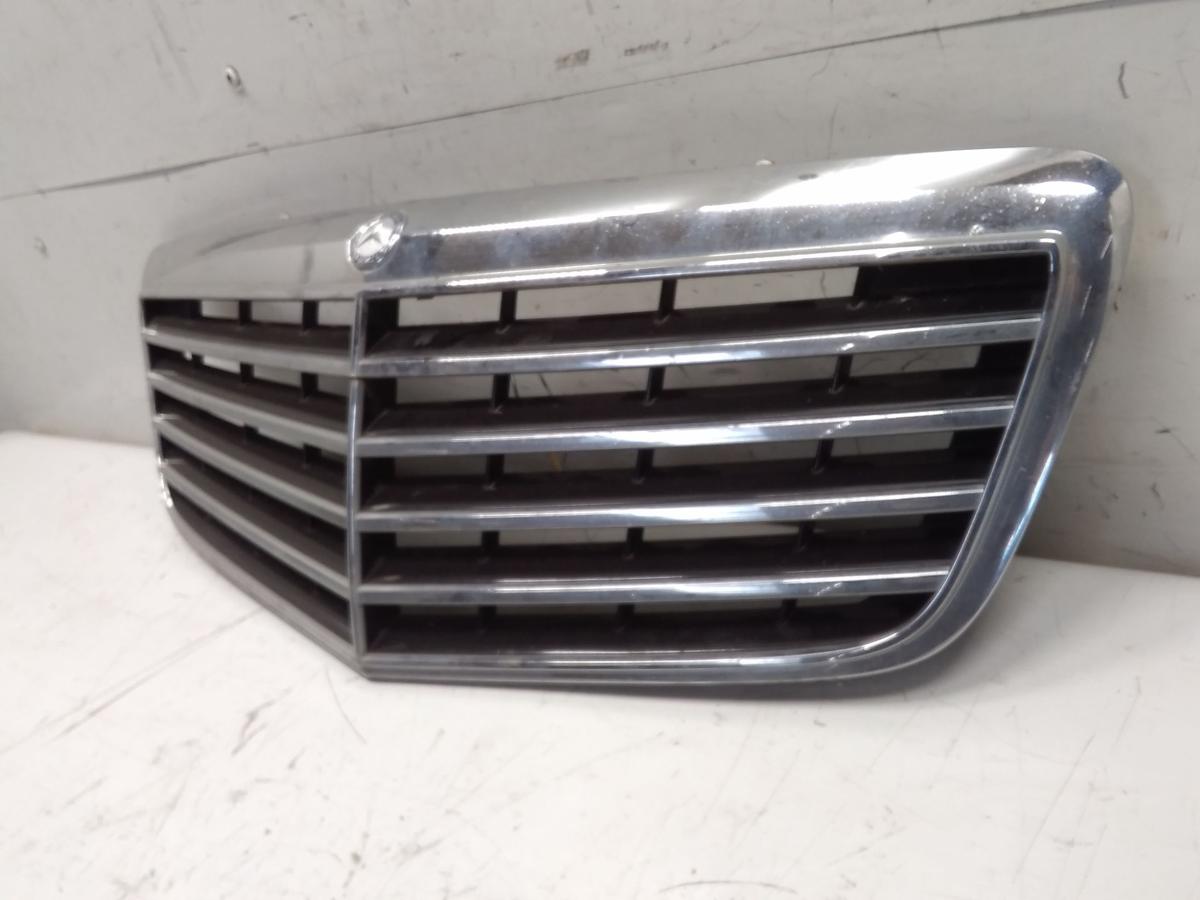 Mercedes E-Klasse S211 original K&uuml;hlergrill Chrom Mopf BJ2006