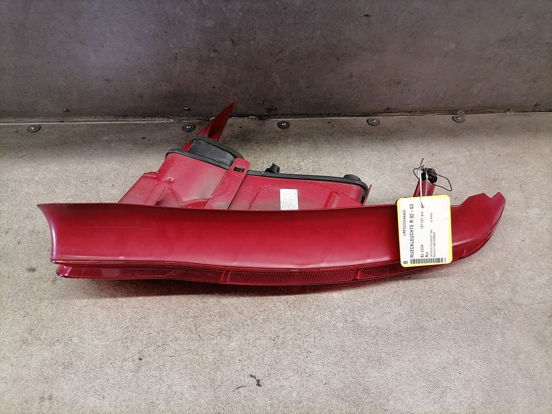 Peugeot 206 SW Rücklicht Heckleuchte Rückleuchte rechts rot BJ02-03