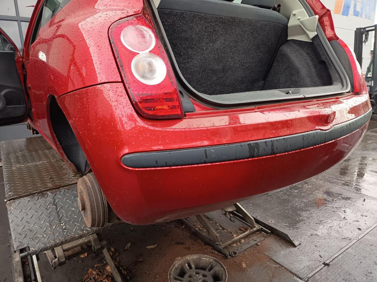 Nissan Micra K12 original Sto&szlig;stange F&auml;nger hinten/Heck A32 Chilirot Bj 2005