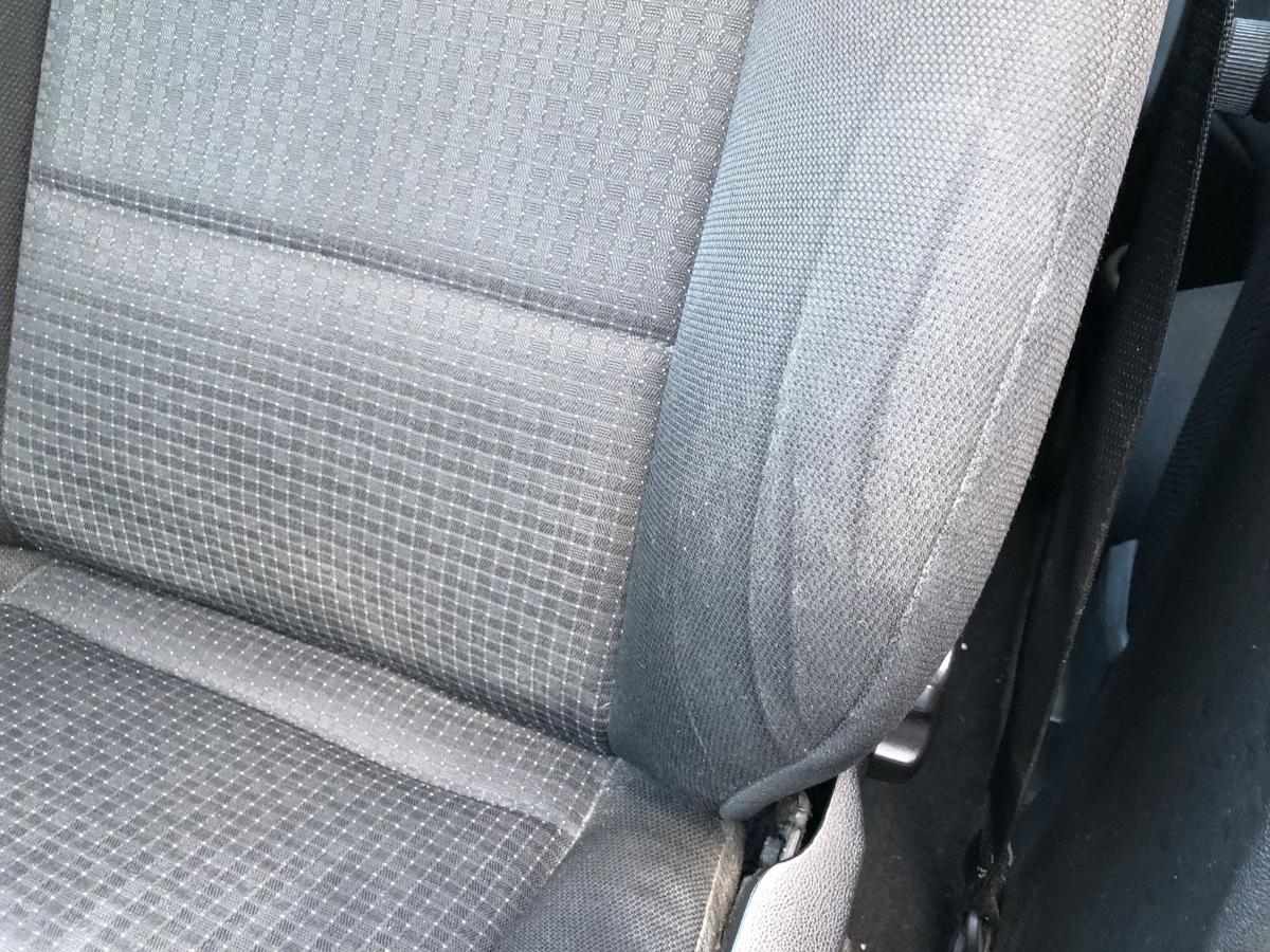 Mercedes B Klasse W245 Sitz vorn links Fahrertsitz Heizung Stoffsitz Autositz