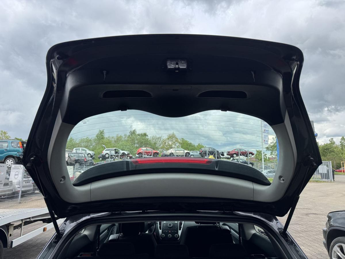 Kia Pro Ceed original Heckklappe mit Heckscheibe 1K Black Pearl Bj.2010