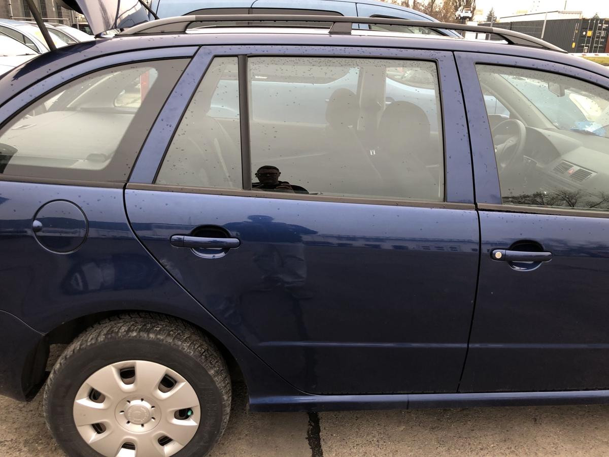 Skoda Fabia 6Y Combi T&uuml;r hinten rechts Fondt&uuml;r im Rohbau LF5Q Storm Blau