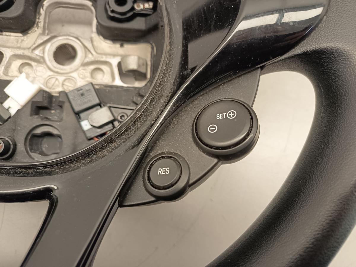 Smart Fortwo 451 original Lenkrad Multifunktion Baujahr 2016