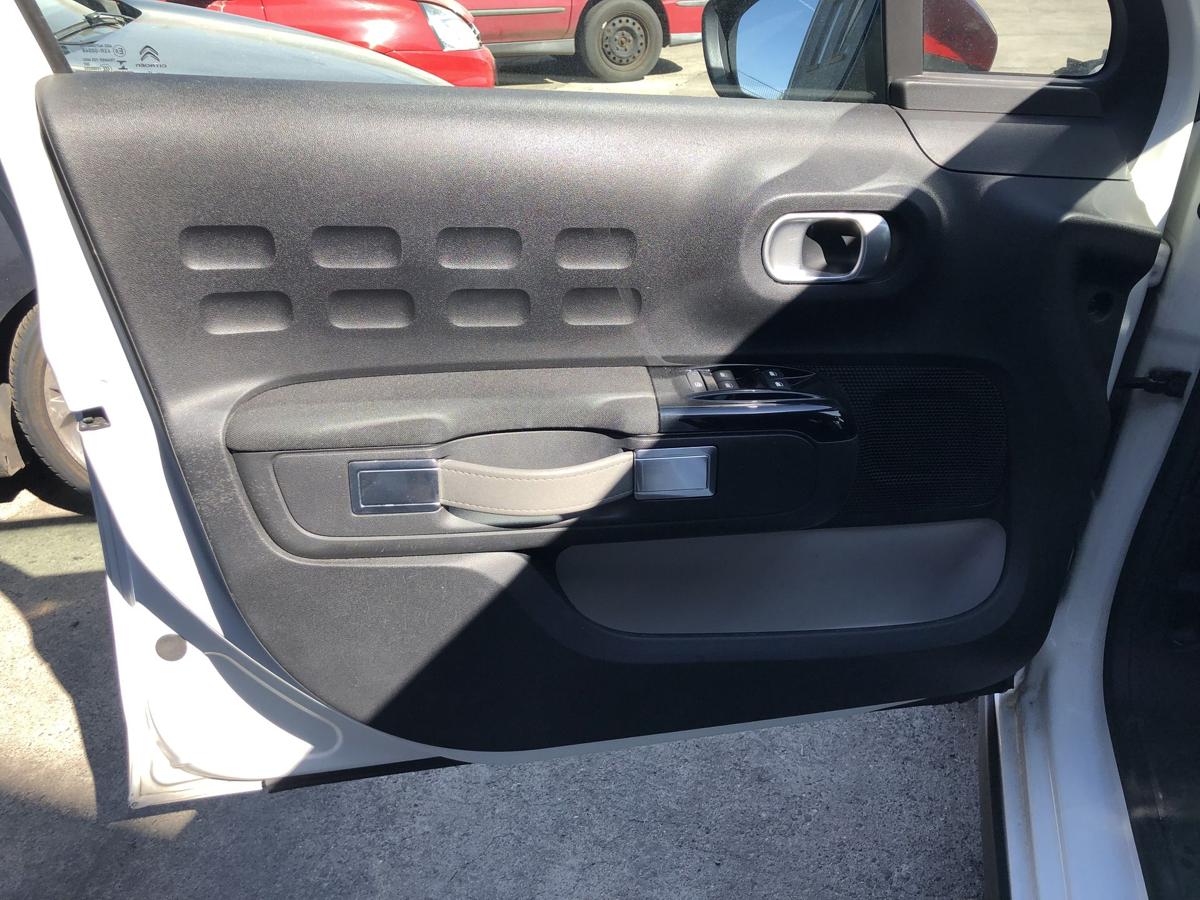 Citroen C3 III SX ab17 Türverkleidung vorn links Fahrertür Türpappe Verkleidung