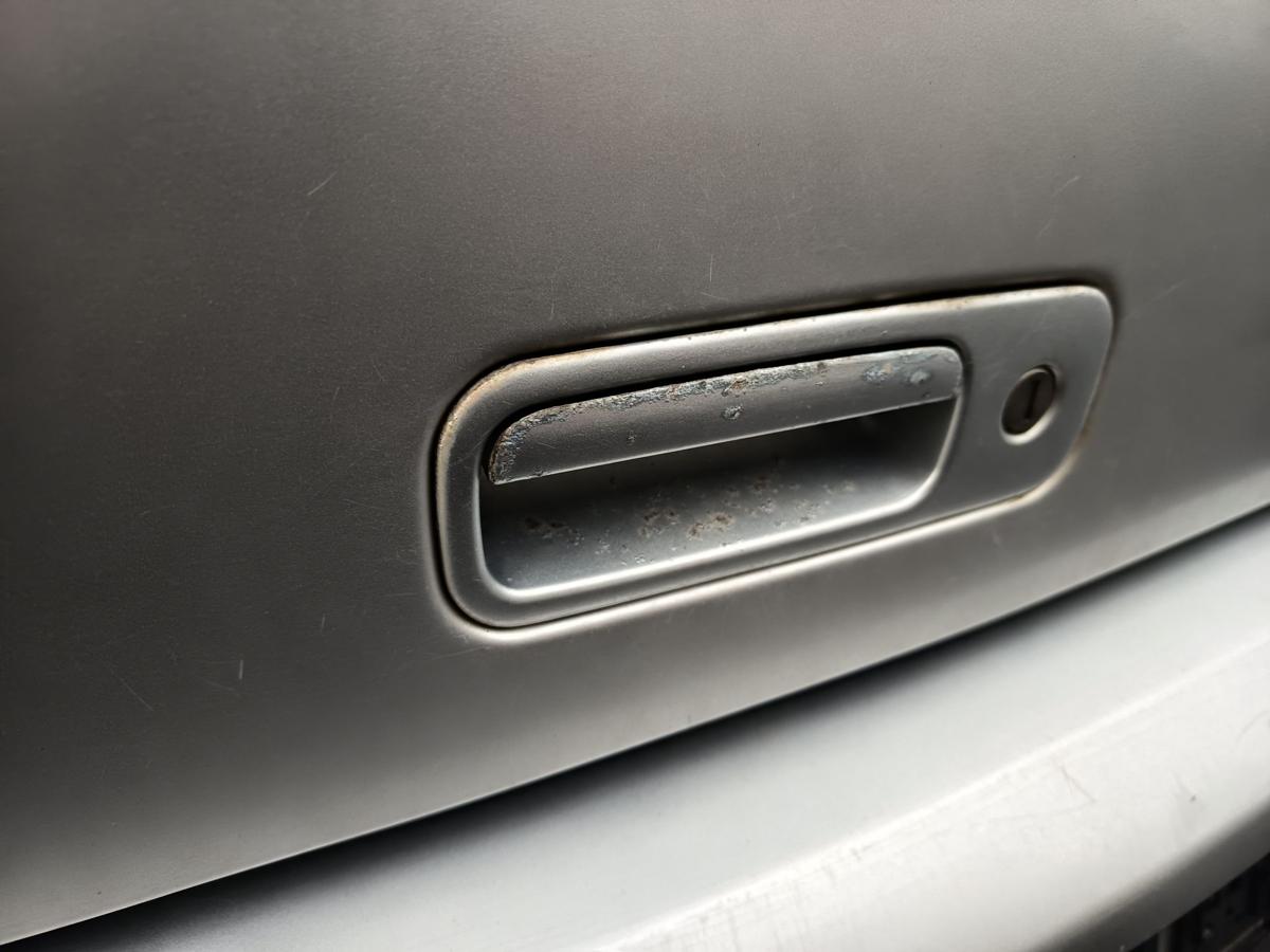 VW Polo III 6N2 original Heckklappe mit Scheibe A7W Reflexsilber Bj 2001