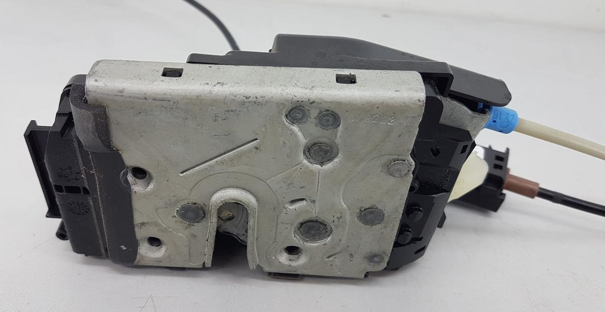 Tesla Model X T&uuml;rschloss vorn rechts Bj2022 1112064-00-C f&uuml;r ZV 3 Pins
