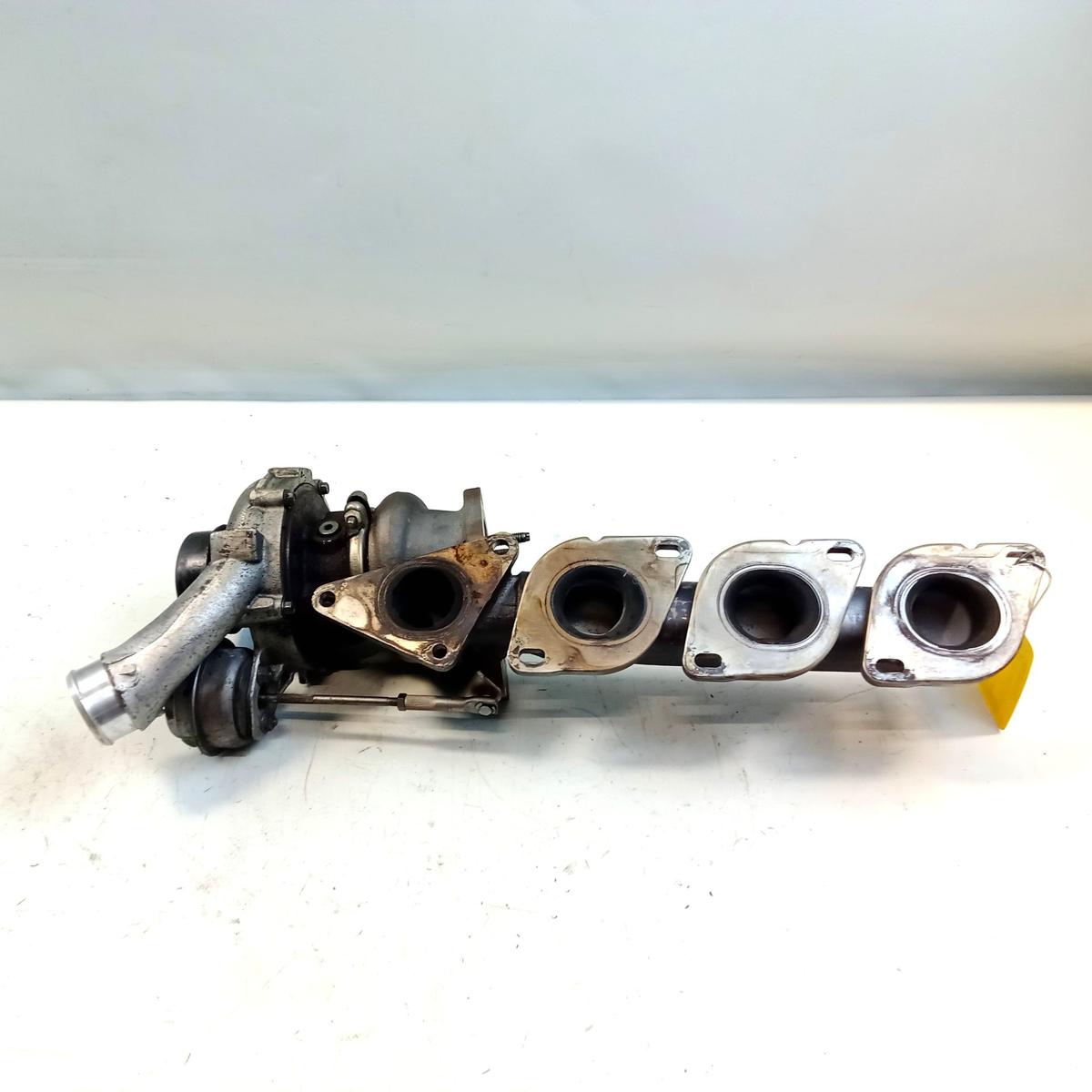 Mercedes E 500 4-Matic 212 original Turbolader links Teilespender Bj.2011