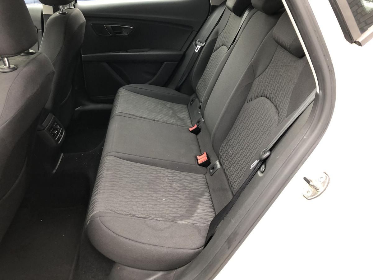 Seat Leon III 5F Rücksitzbank Sitzbank hinten Rückbank Stoff ISOFIX