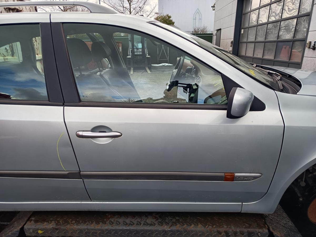 Renault Laguna II original T&uuml;r vorn rechts Beifahrer B64 Granitsilber Bj 2001