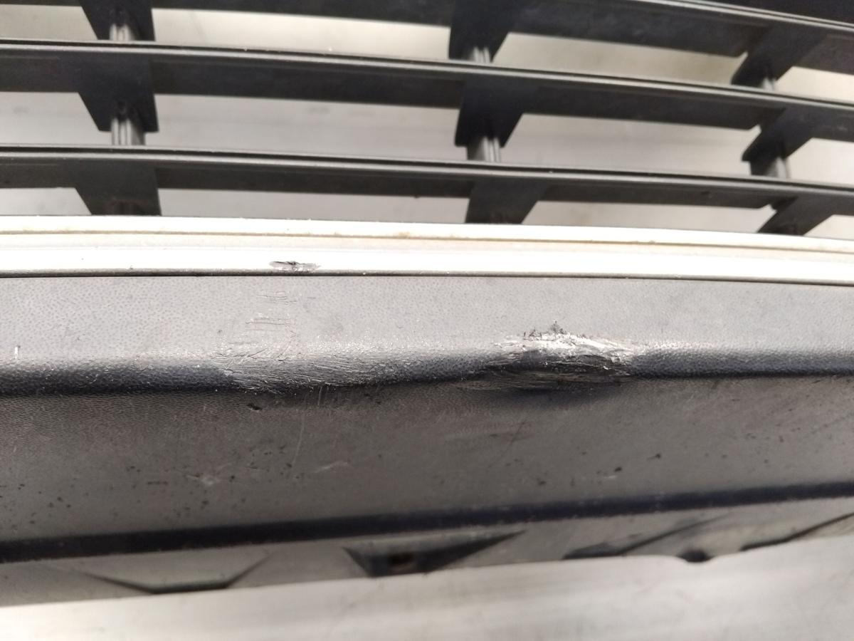 VW Passat 3C original Stoßstange Stoßfänger vorn mit SWRA BJ2006 LA7W reflexsilber