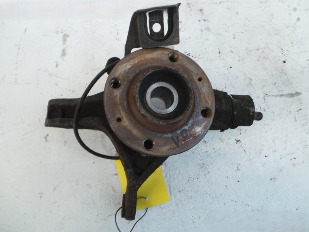 Citroen C4 5 trg Bj 06 Achsschenkel Radlagergeh&auml;use vorn rechts 1,6 80kw NFU