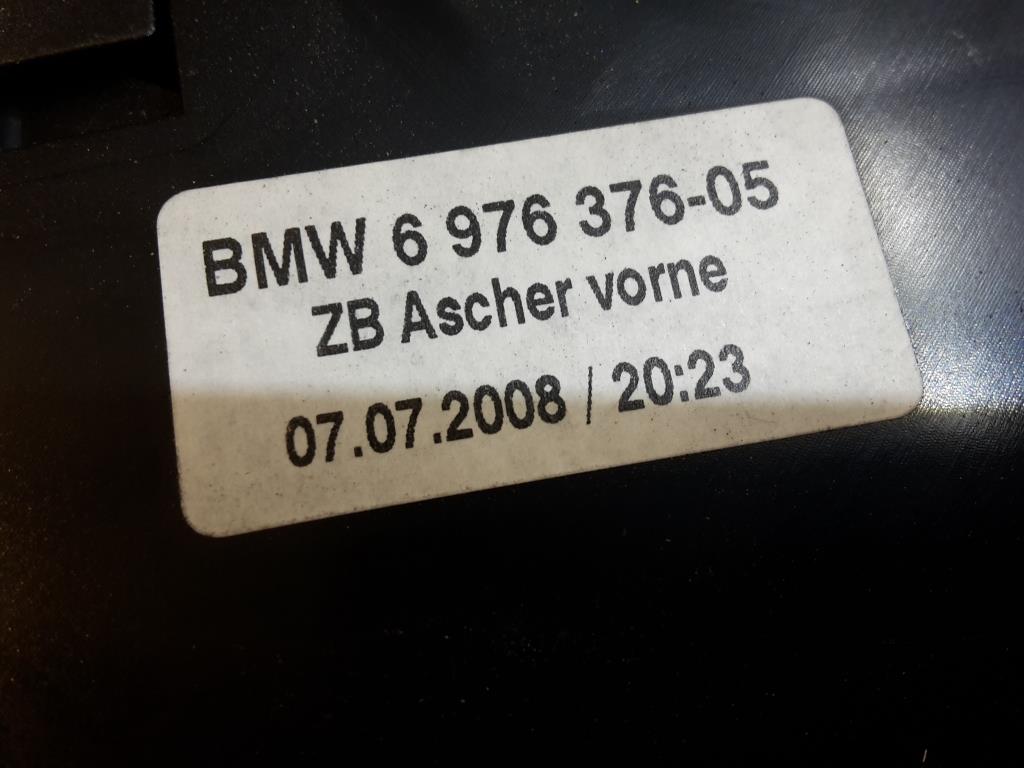 BMW 5-er E60 E61 BJ 2008 Aschenbecher 6976376 Ascher vorn Wurzelholz