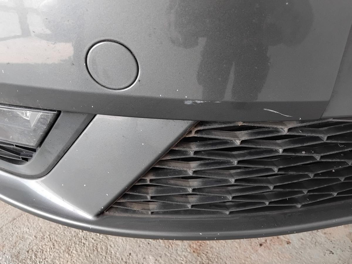 Seat Ibiza 6J Facelift original Stoßstange Stossfänger vorn BJ2012 LX7R lavagrau