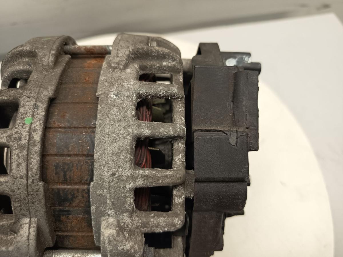 Dacia Sandero II Stepway orig Lichtmaschine 90A Generator 0,9l 66kWBj 2014