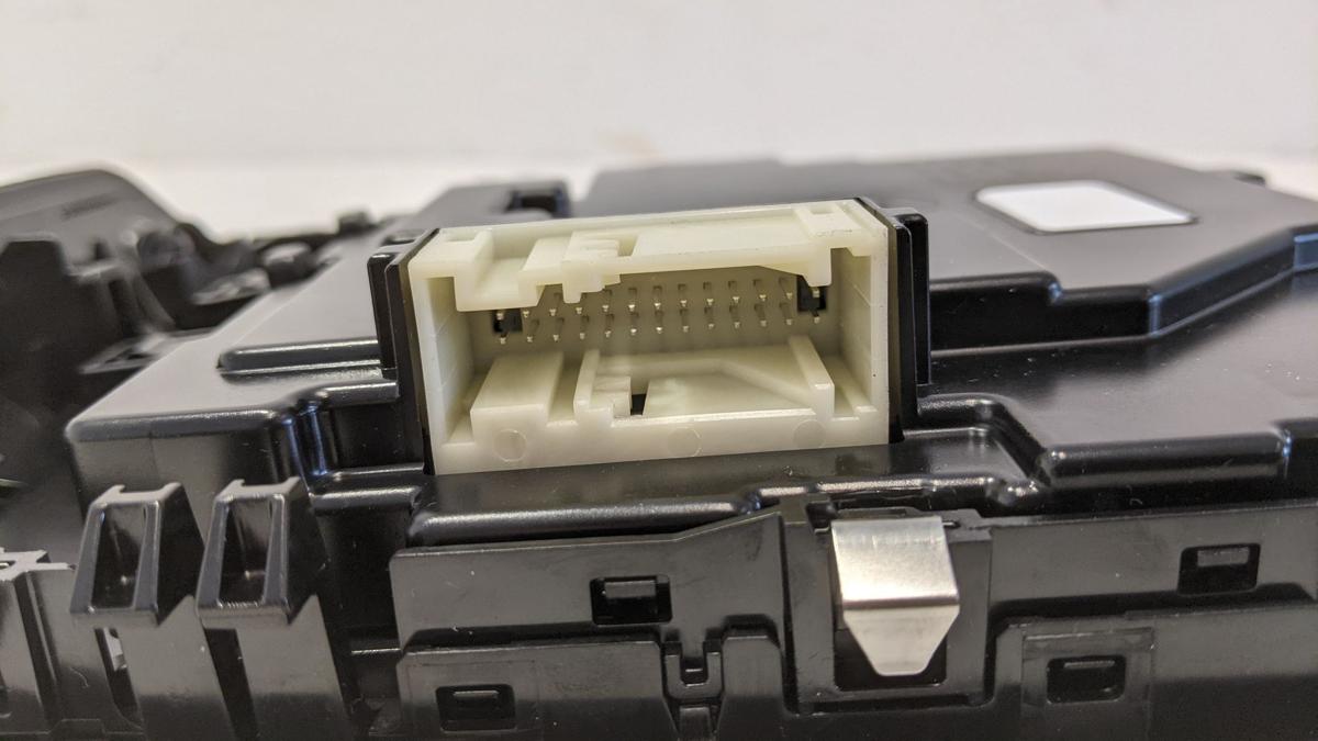 Innenleuchte Leseleuchte ohne SOS Beleuchtung schwarz VW Golf 8 VIII 5H CD