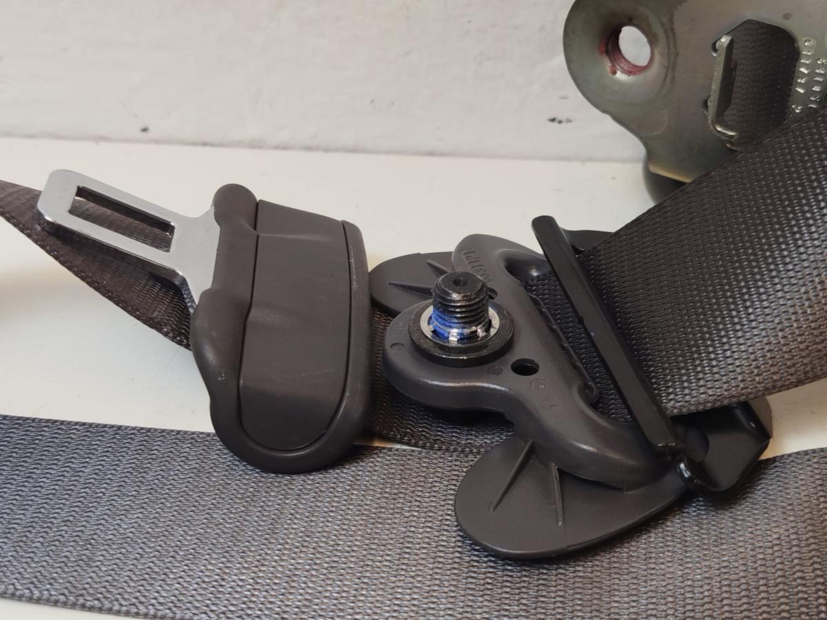 NIO ET7 Elektro Sicherheitsgurt vorn links Fahrergurt Anschnallgurt OEM