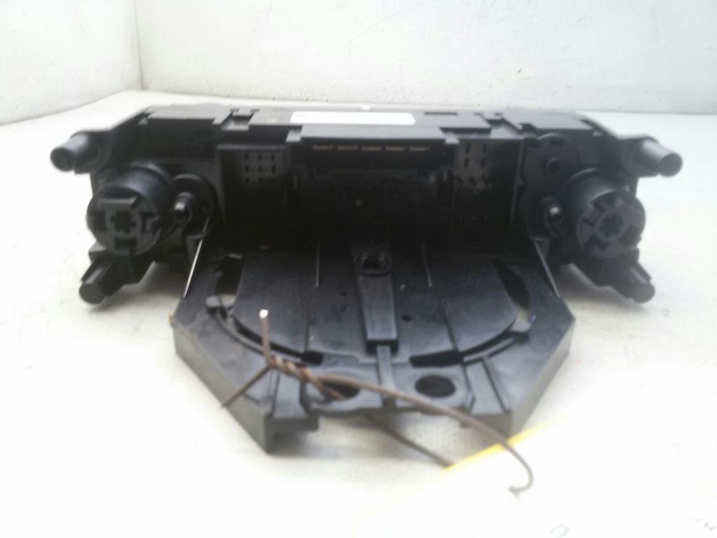 VW UP original Heizungsregulierung Klimabedienteil 1S0820045N BJ2013