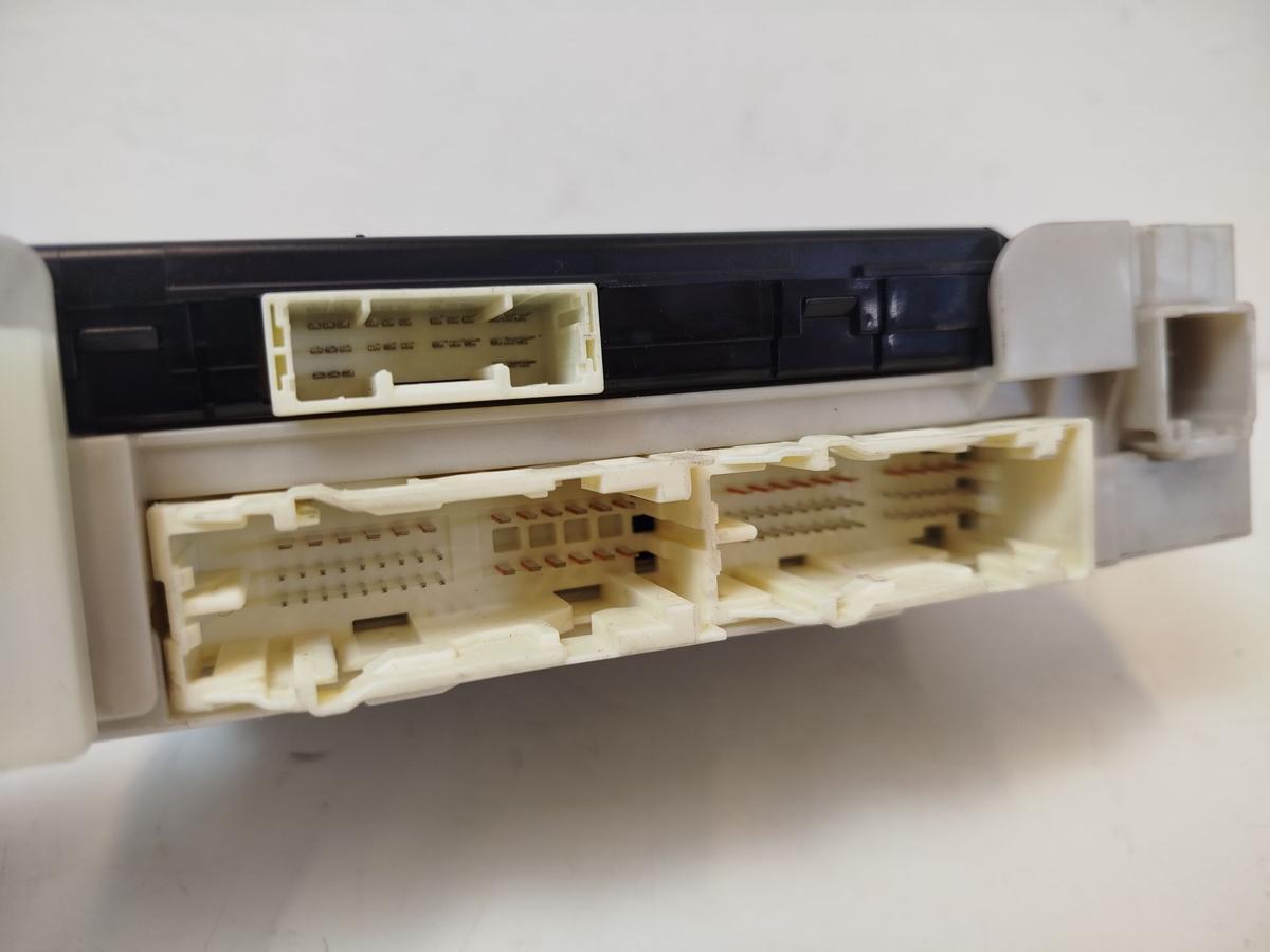 Toyota IQ Typ AJ Steuerger&auml;t BSI Karosseriesteuerger&auml;t OEM Modul Steuerteil