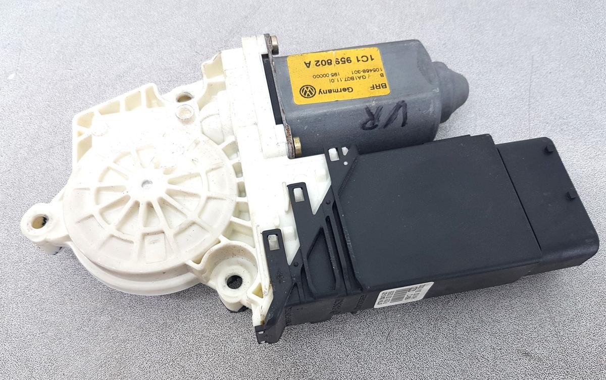 VW Golf IV Fensterhebermotor vorn rechts 1C0959802A 9776105415301 Bj02 Motor Fensterheber