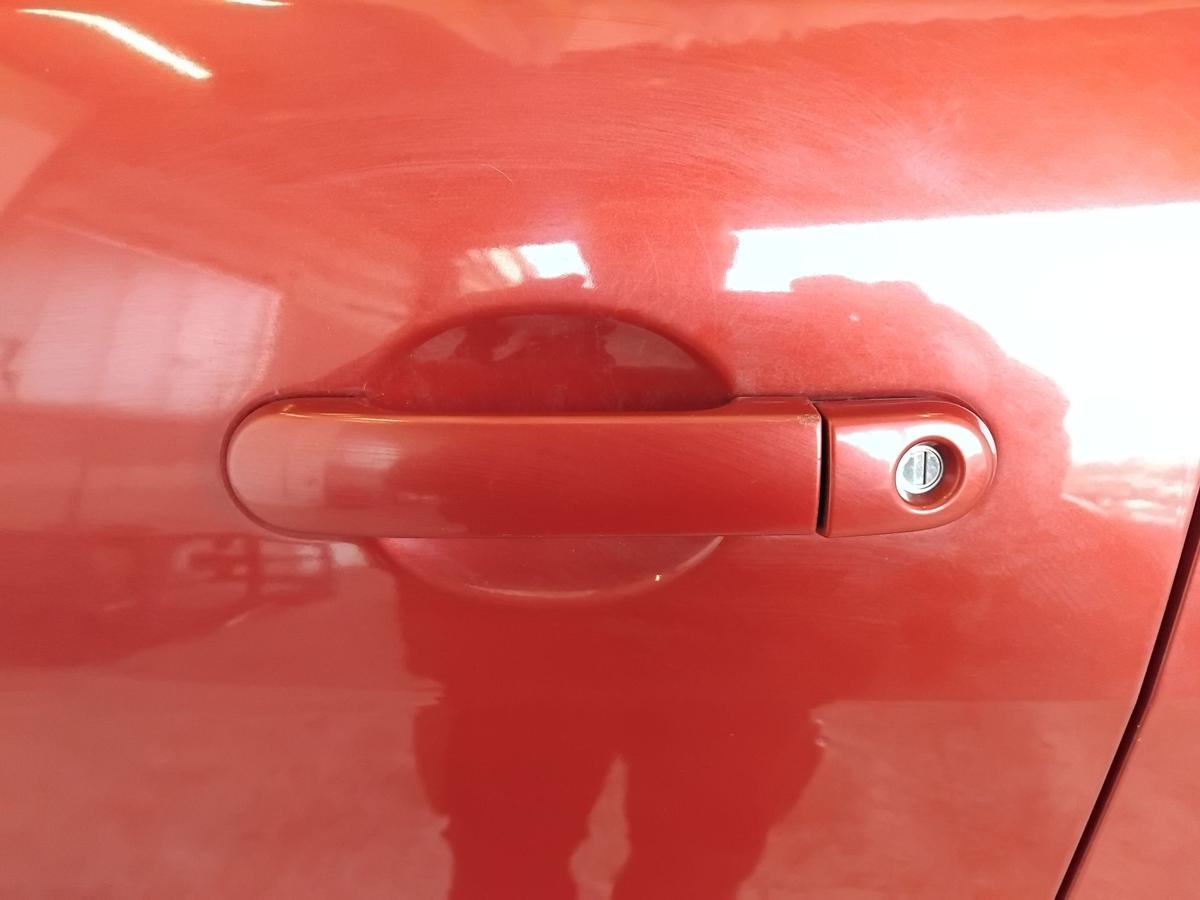 Nissan Tiida C11 T&uuml;r vorn links Fahrert&uuml;r BJ2009 NAC New Red Metallic 5-t&uuml;rig