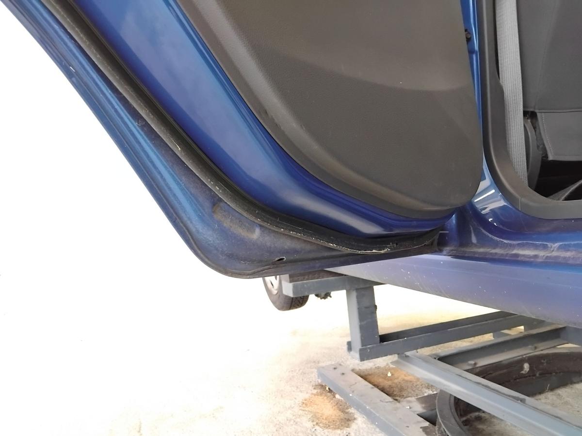 Chevrolet Spark M300 Tür hinten links blau BJ2012