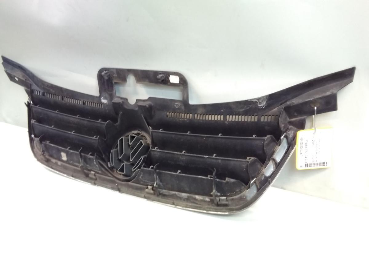 VW Touran 1T Bj.2003 original K&uuml;hlergrill mit Emblem und Chromrahmen