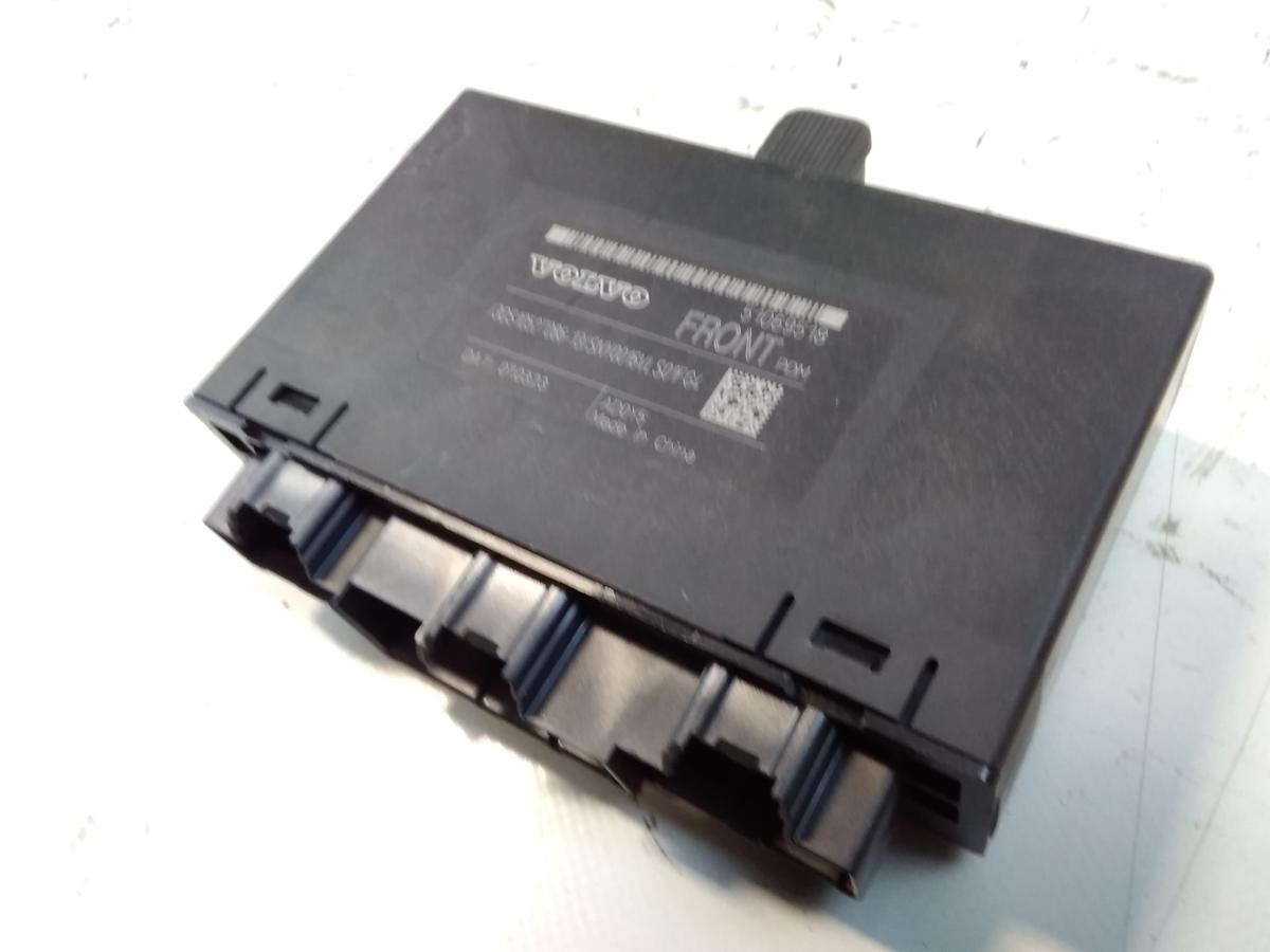 Polestar 3 original T&uuml;rsteuerger&auml;t vorn rechts 51069518 BJ2024