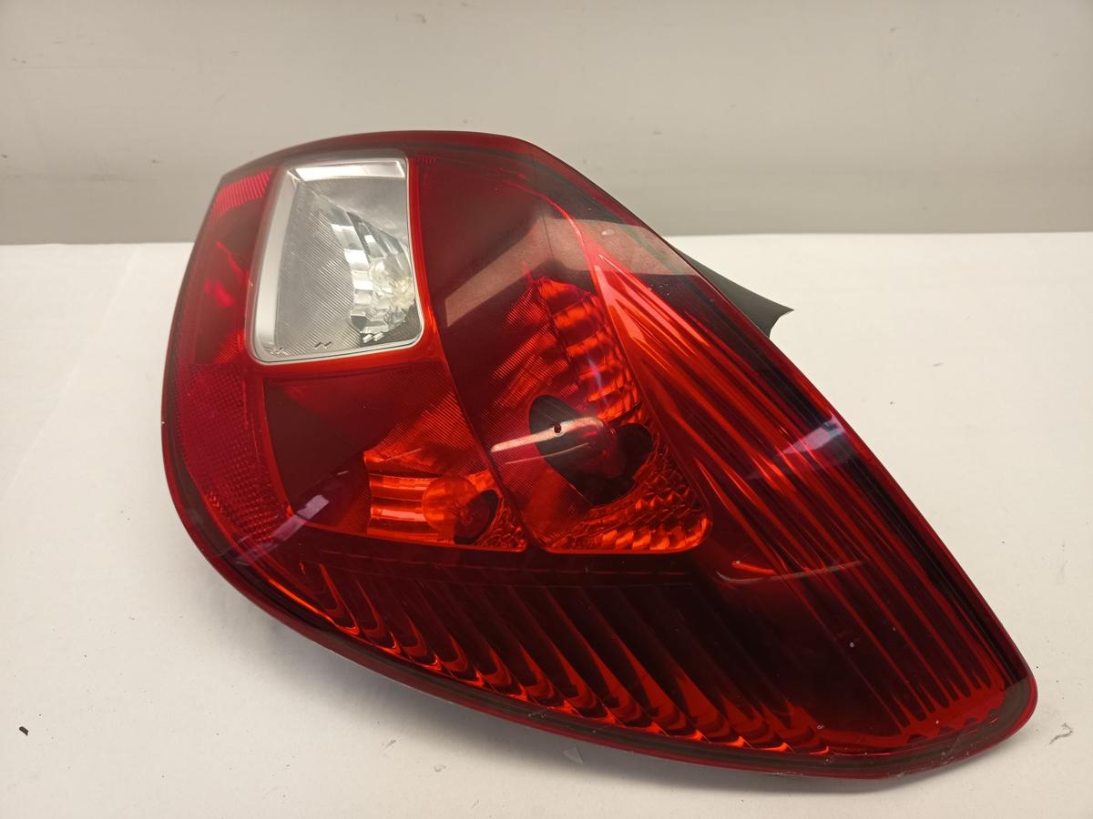 Opel Corsa D 5t&uuml;rer original R&uuml;ckleuchte rechts Heck Schluss Licht Bj 2009