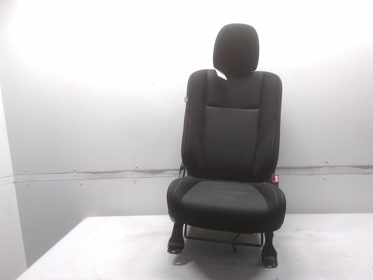 Mitsubishi Outlander 3 GF Bj.2016 Sitz vorn rechts Beifahrersitz beheizt Bj.2016 Stoff schwarz