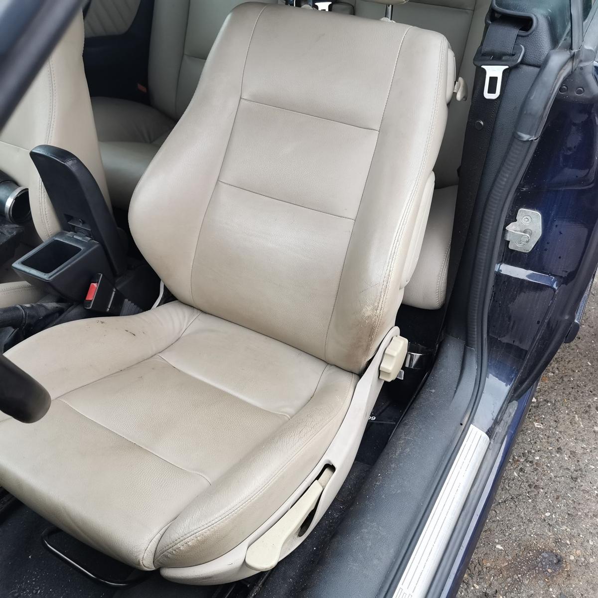 Opel Astra G Cabrio Sitzausstattung Sitze Sitz Leder Ledersitze beige BILDER