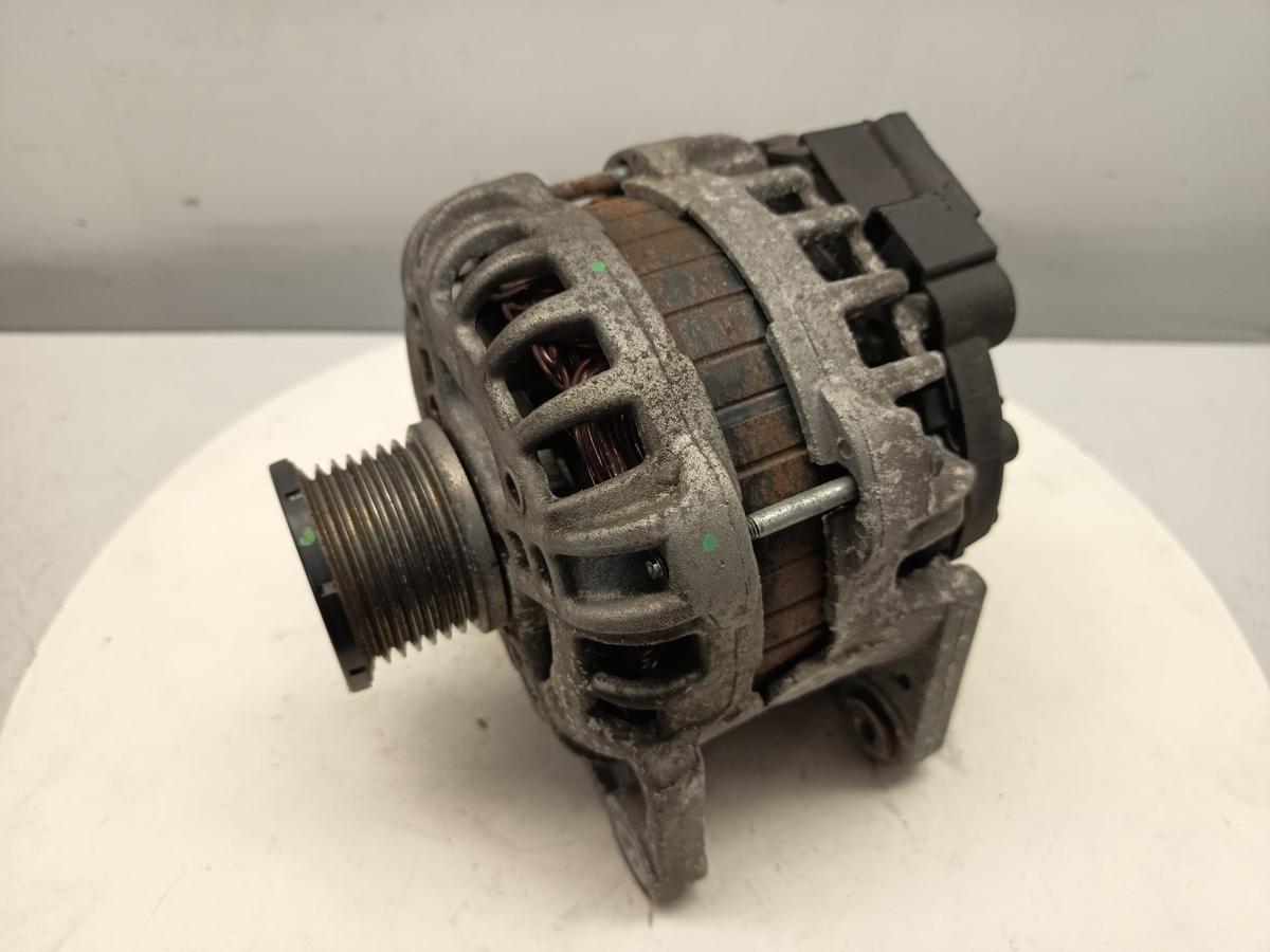 Dacia Sandero II Stepway orig Lichtmaschine 90A Generator 0,9l 66kWBj 2014